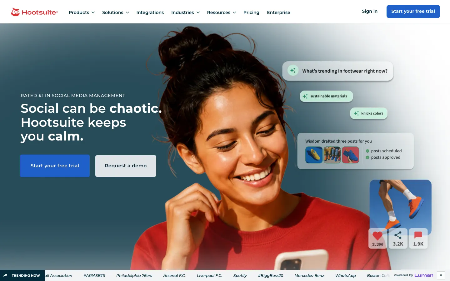 Hootsuite homepage hero section